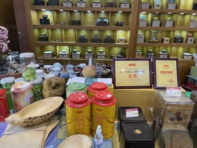 探市场│大品牌礼品定制茶受欢迎!今年春节期间的茶叶销售同往年相比基本持平