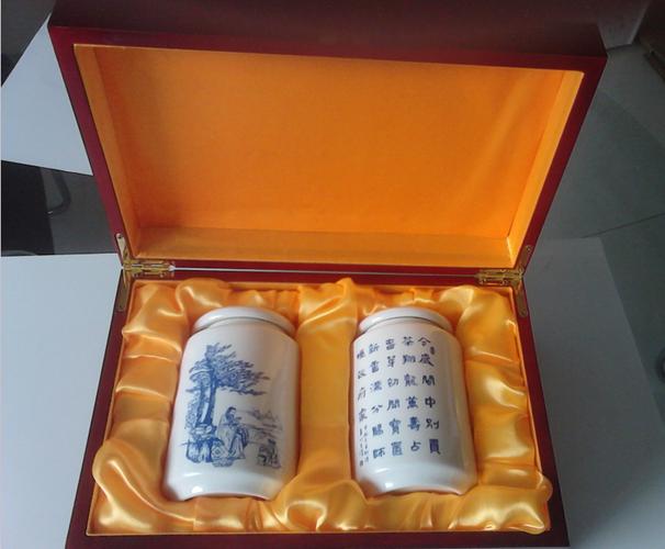 乌龙茶木盒装高清图片